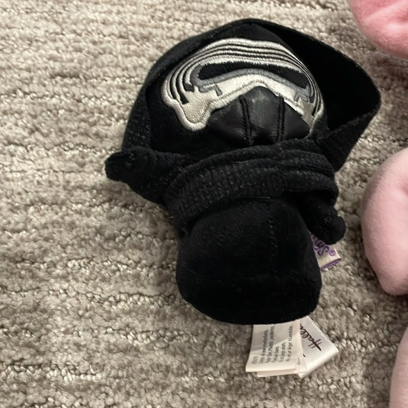 Disney and Star Wars small stuffies. Lot of 5 - Picture 3 of 9